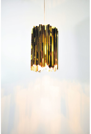 Facet 18 - Lustră aurie din oțel inoxidabil